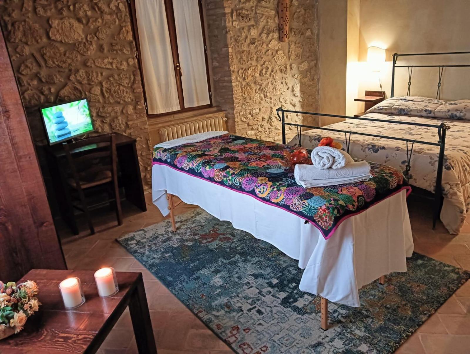 Il Casale Di Mario Villa Montecchio  Bagian luar foto